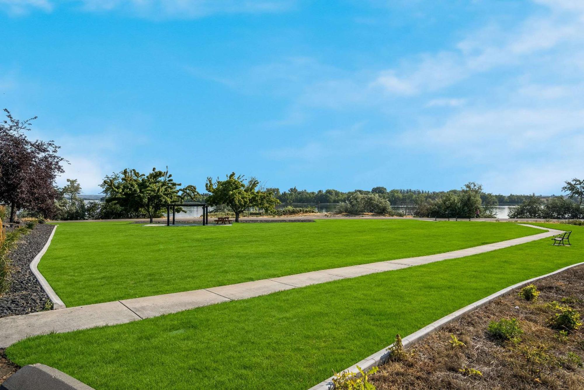 Richland Riverfront Hotel And Conference Center, Ascend Hotel Collection Buitenkant foto